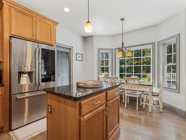 10 Lilac Lane, Fishkill, NY 12524