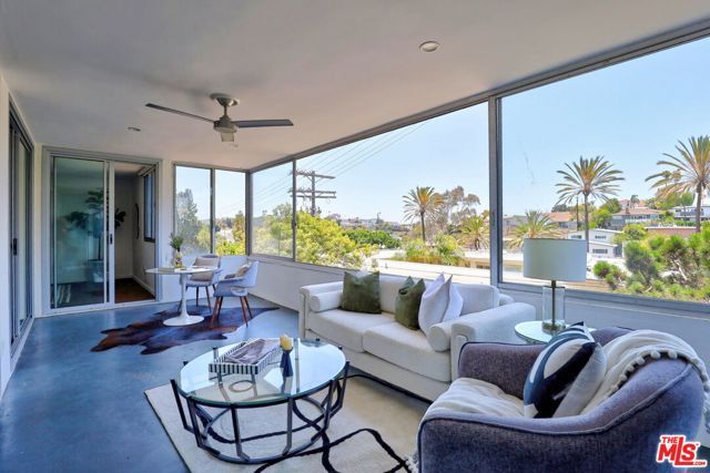 8701 Delgany Avenue 216, Playa Del Rey (los Angeles), CA 90293
