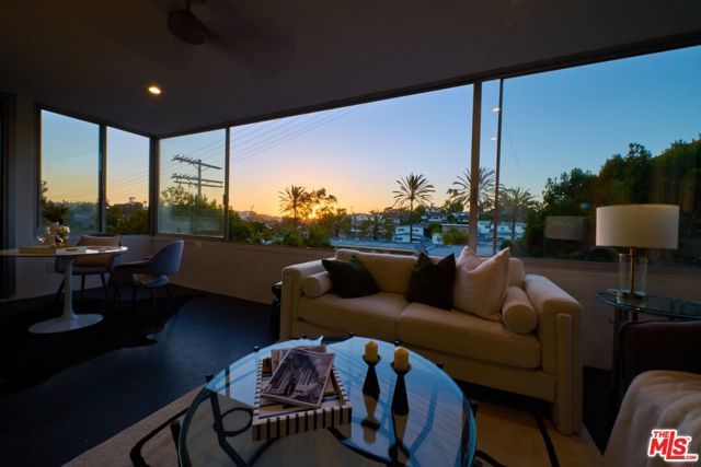 8701 Delgany Avenue 216, Playa Del Rey (los Angeles), CA 90293