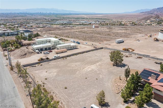 1106 East Athens Avenue, Henderson, NV 89015