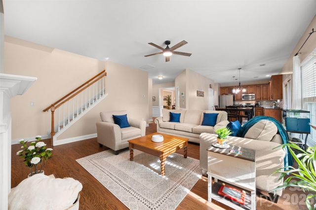 3339 Kingshire Way, Clover, SC 29710