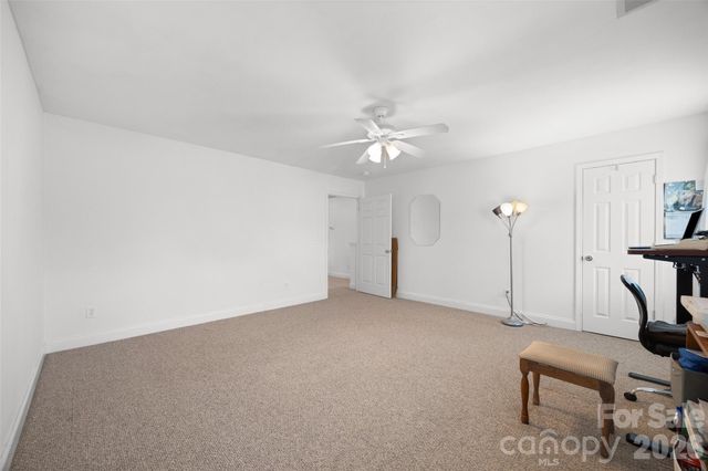 3339 Kingshire Way, Clover, SC 29710