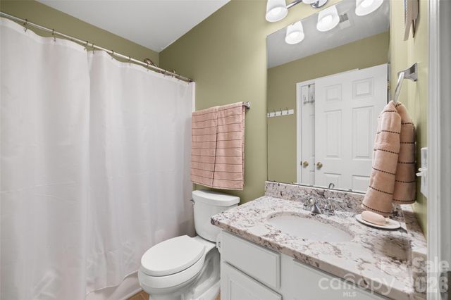 3339 Kingshire Way, Clover, SC 29710