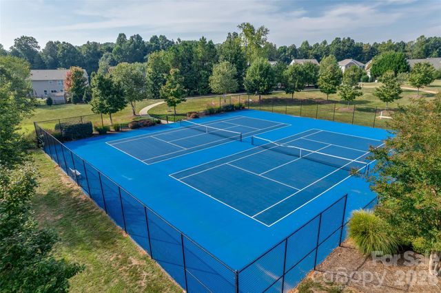 3339 Kingshire Way, Clover, SC 29710
