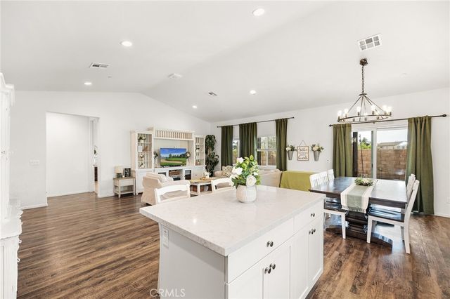 32521 Cumulus, Winchester, CA 92596