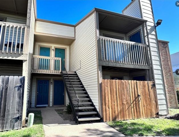 2200 Cypress Landing F-7, Houston, TX 77090