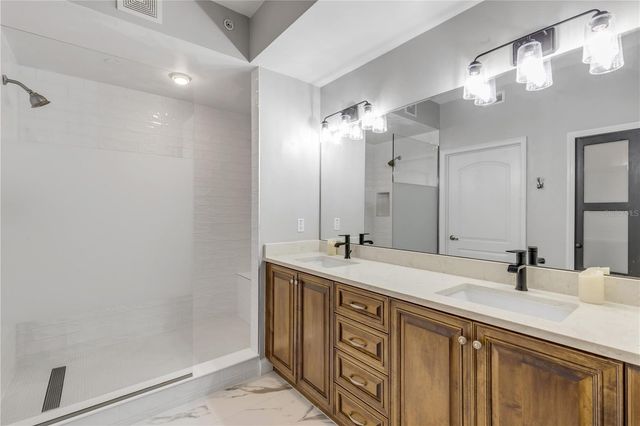 424 LUNA BELLA LANE 231, New Smyrna Beach, FL 32168