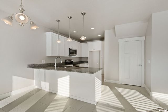 7869 S 700 E, Sandy, UT 84070