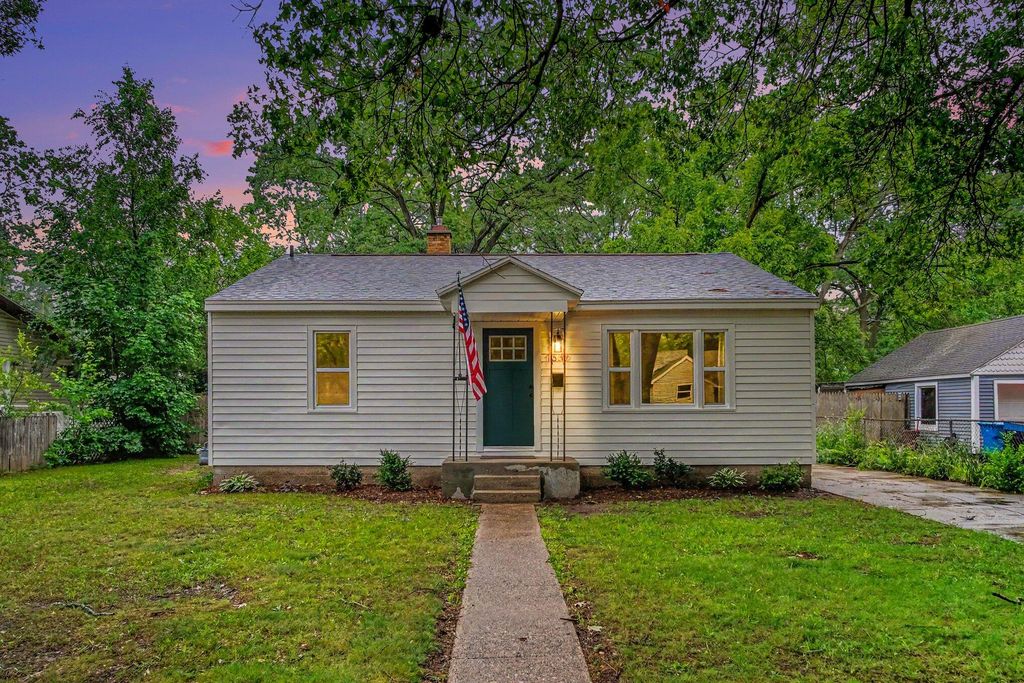 1339 Howard Avenue, Muskegon City, MI 49442