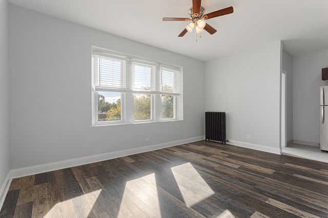1608 W Sherwin Avenue 610, Chicago, IL 60626
