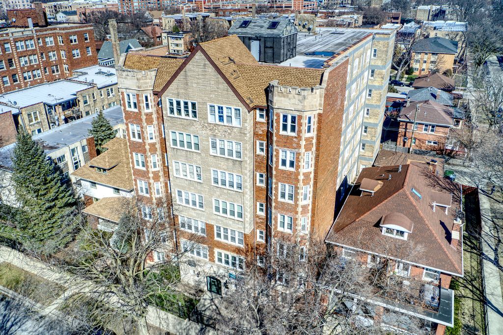 1608 W Sherwin Avenue 610, Chicago, IL 60626