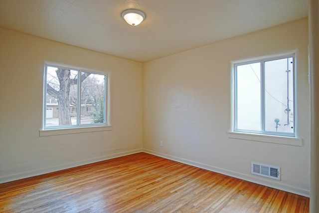 425 Sierra Drive SE, Albuquerque, NM 87108