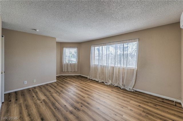 100 South Crestline Drive 65, Las Vegas, NV 89107