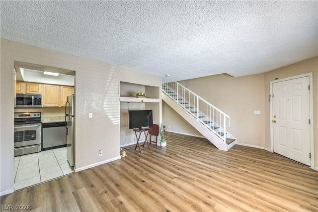 100 South Crestline Drive 65, Las Vegas, NV 89107