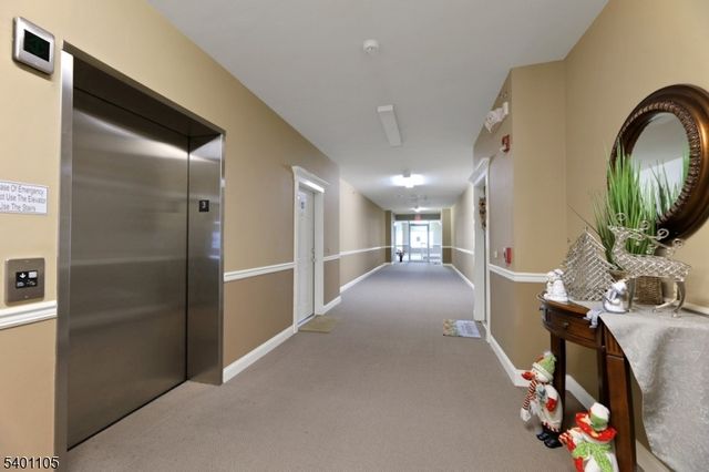 520 Victor St 42, Saddle Brook Twp., NJ 07663