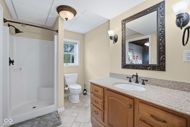 3077 Hawcreek Boulevard, Columbus, IN 47203