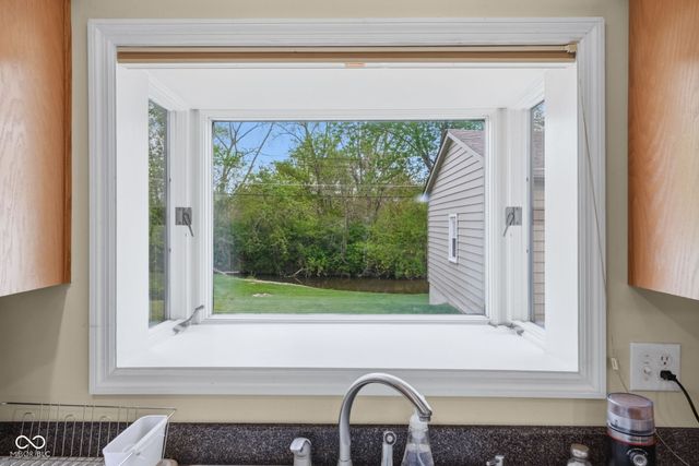 3077 Hawcreek Boulevard, Columbus, IN 47203