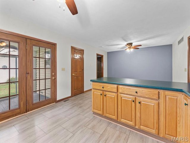 710 Mary Ann Court, Freeburg, IL 62243