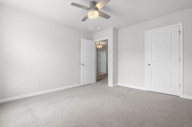 609 Silver Spruce Street, Summerville, SC 29486
