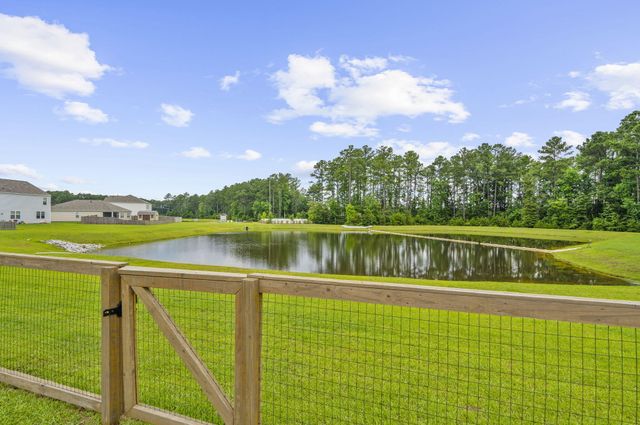 609 Silver Spruce Street, Summerville, SC 29486