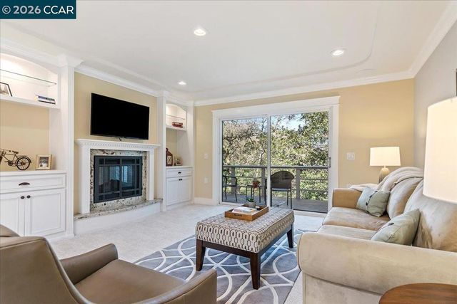 1332 1332 Running Springs Rd 1, Walnut Creek, CA 94595