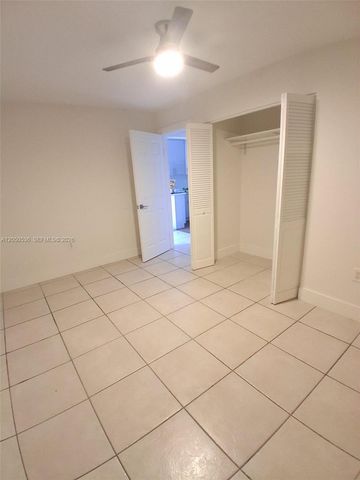 1231 SW 136th Pl B, Miami, FL 33184