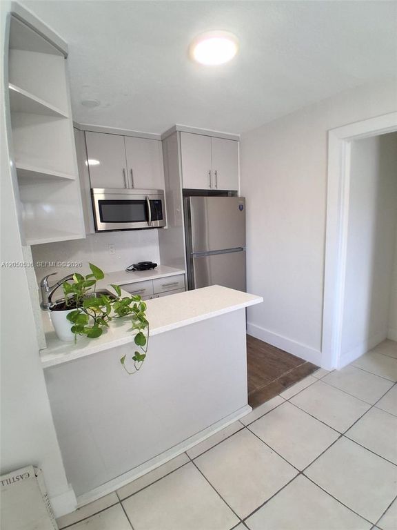 1231 SW 136th Pl B, Miami, FL 33184