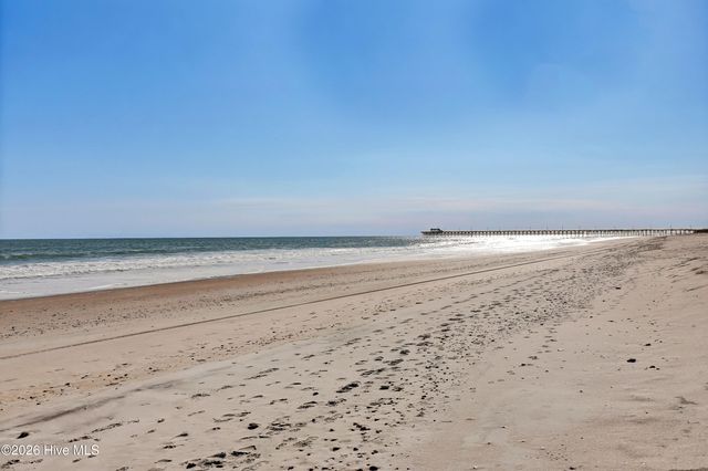 1078 New River Inlet Road, Sneads Ferry, NC 28460