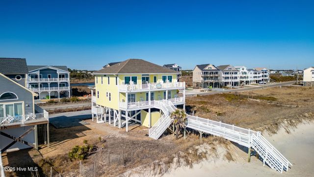 1078 New River Inlet Road, Sneads Ferry, NC 28460