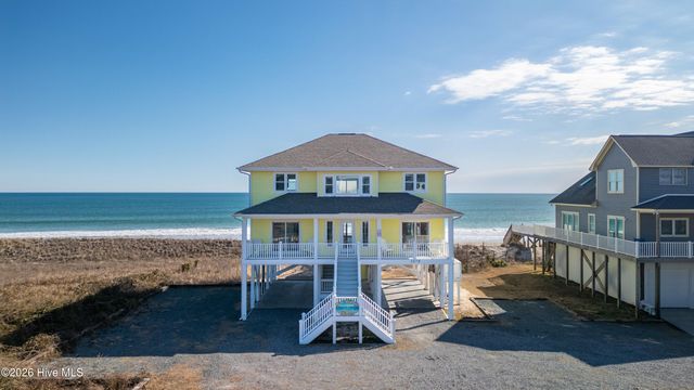 1078 New River Inlet Road, Sneads Ferry, NC 28460