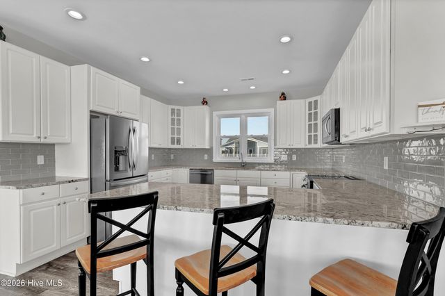 1078 New River Inlet Road, Sneads Ferry, NC 28460