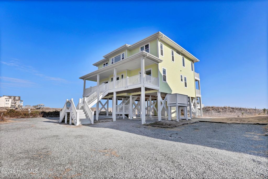 Image 2 of property listing at 1078 New River Inlet Road, Sneads Ferry, NC 28460