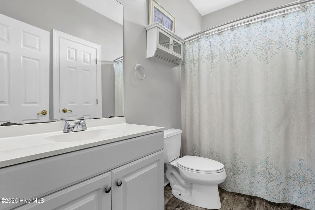 Image 22 of property listing at 1078 New River Inlet Road, Sneads Ferry, NC 28460