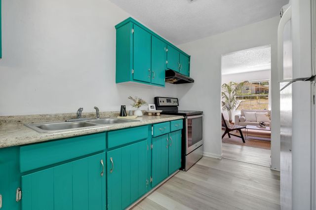 3421 Sunnyside Drive, Tallahassee, FL 32305