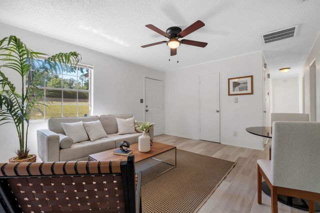 3421 Sunnyside Drive, Tallahassee, FL 32305