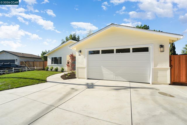 1543 Laverne Ct, Concord, CA 94521