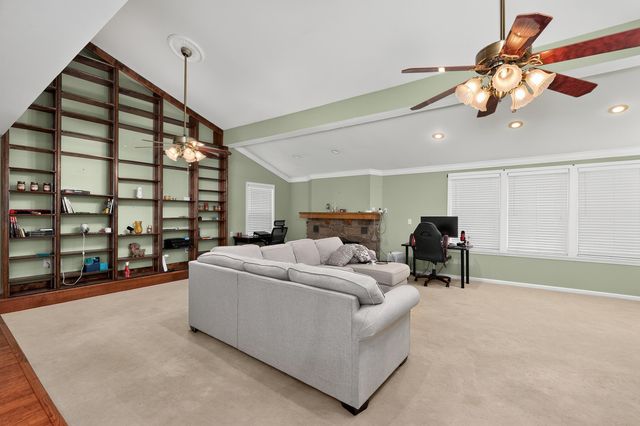 3574 Sparta Pike, Sparta, KY 41086