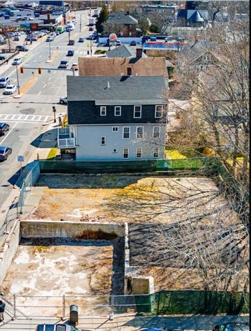 839-843 Cummins Hwy, Boston, MA 02126