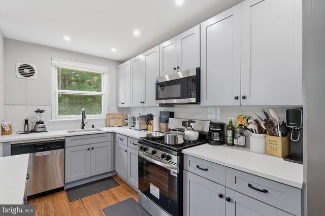 6470 MATTHEWS ST, Philadelphia, PA 19119