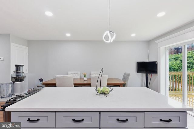 6470 MATTHEWS ST, Philadelphia, PA 19119