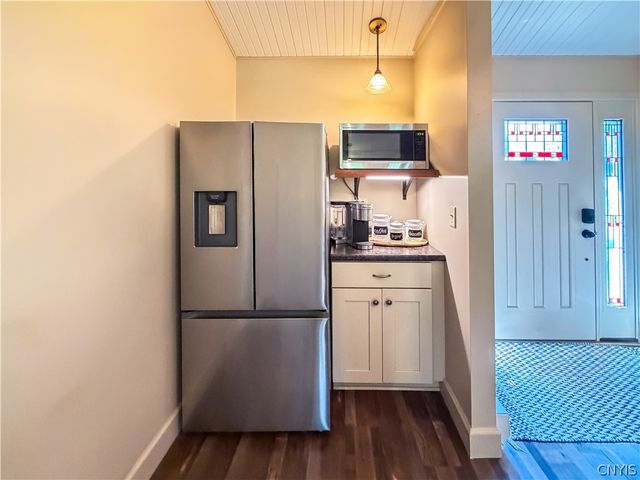 63 Pulsifer Drive, Auburn, NY 13021