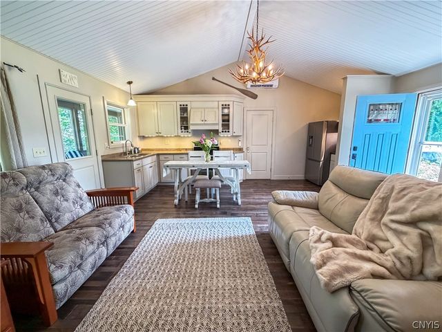 63 Pulsifer Drive, Auburn, NY 13021