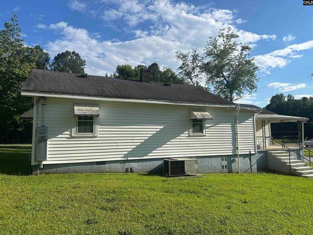 20 Pine Avenue, Whitmire, SC 29178