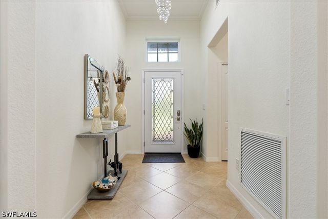 1987 Fairmont LN, Naples, FL 34120