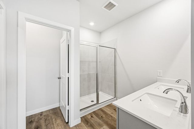 1887 Redwood Lane, Dayton, TX 77535