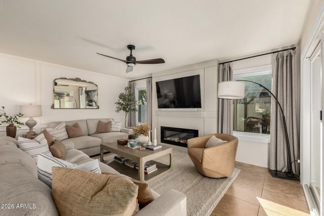 1680 E SHEFFIELD Avenue, Chandler, AZ 85225