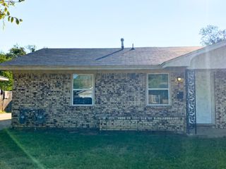 2517 Normont Circle, Fort Worth, TX 76103