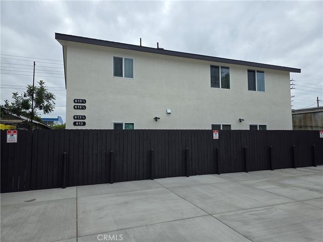 615 N Fries, Los Angeles, CA 90744