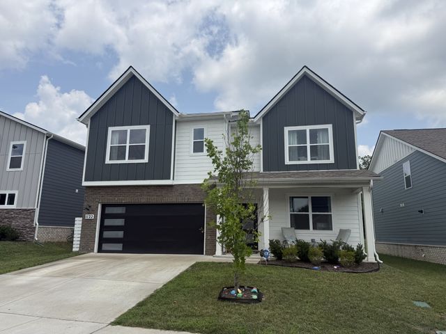 1122 Linn Cove Ct, Gallatin, TN 37066