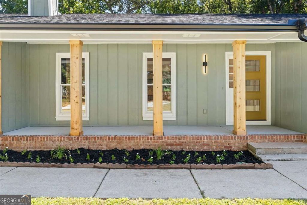 2177 E Chester Circle SE, Conyers, GA 30013 — photo 2